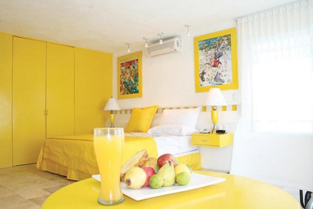 Montroi Hotell Colima Rum bild