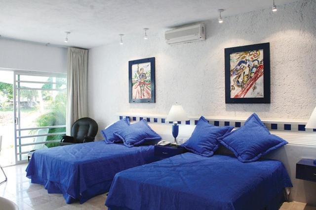 Montroi Hotell Colima Rum bild