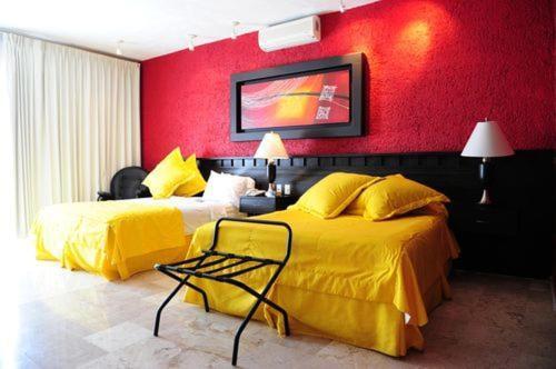 Montroi Hotell Colima Rum bild